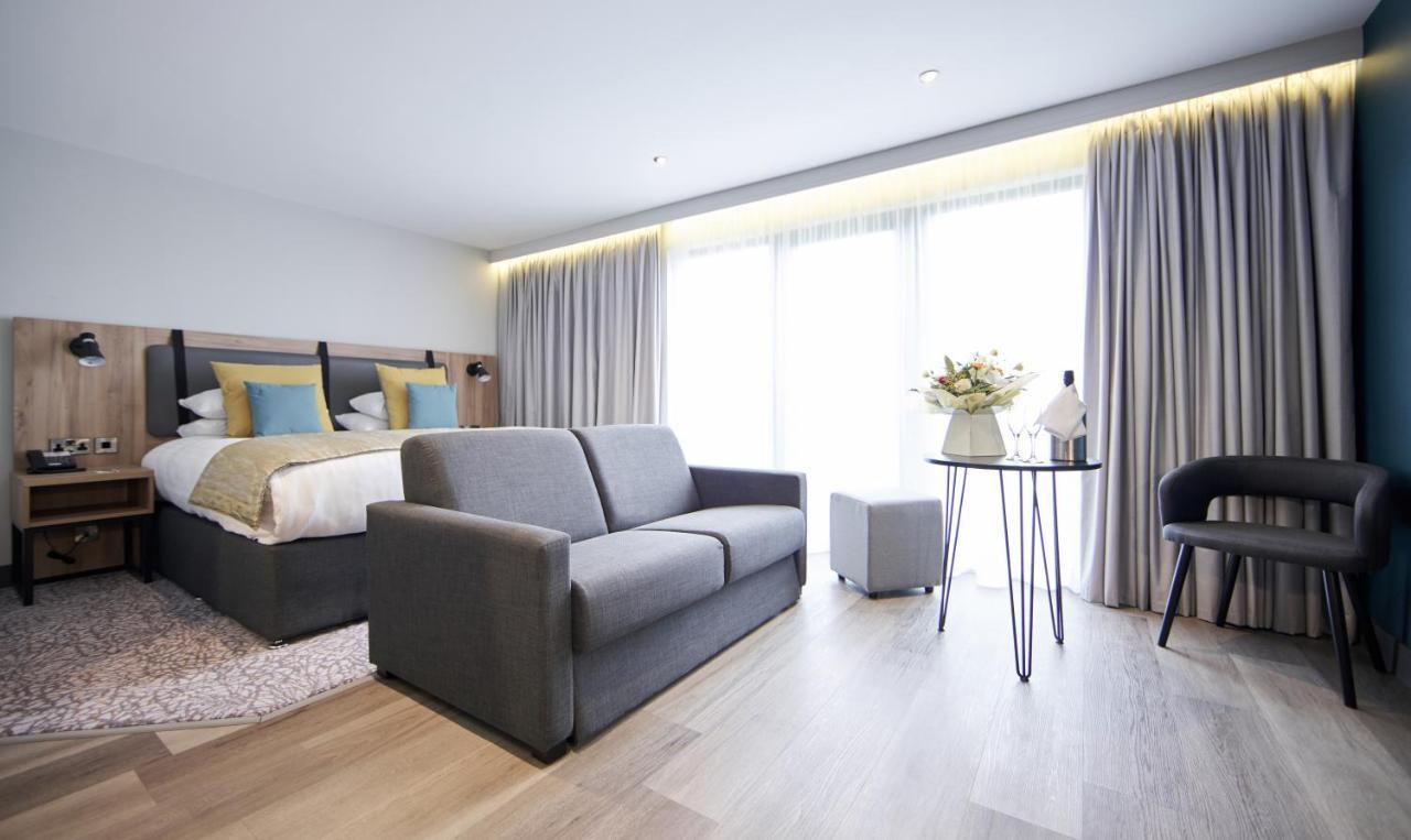 Mercure Newcastle George Washington Hotel Golf & Spa Esterno foto
