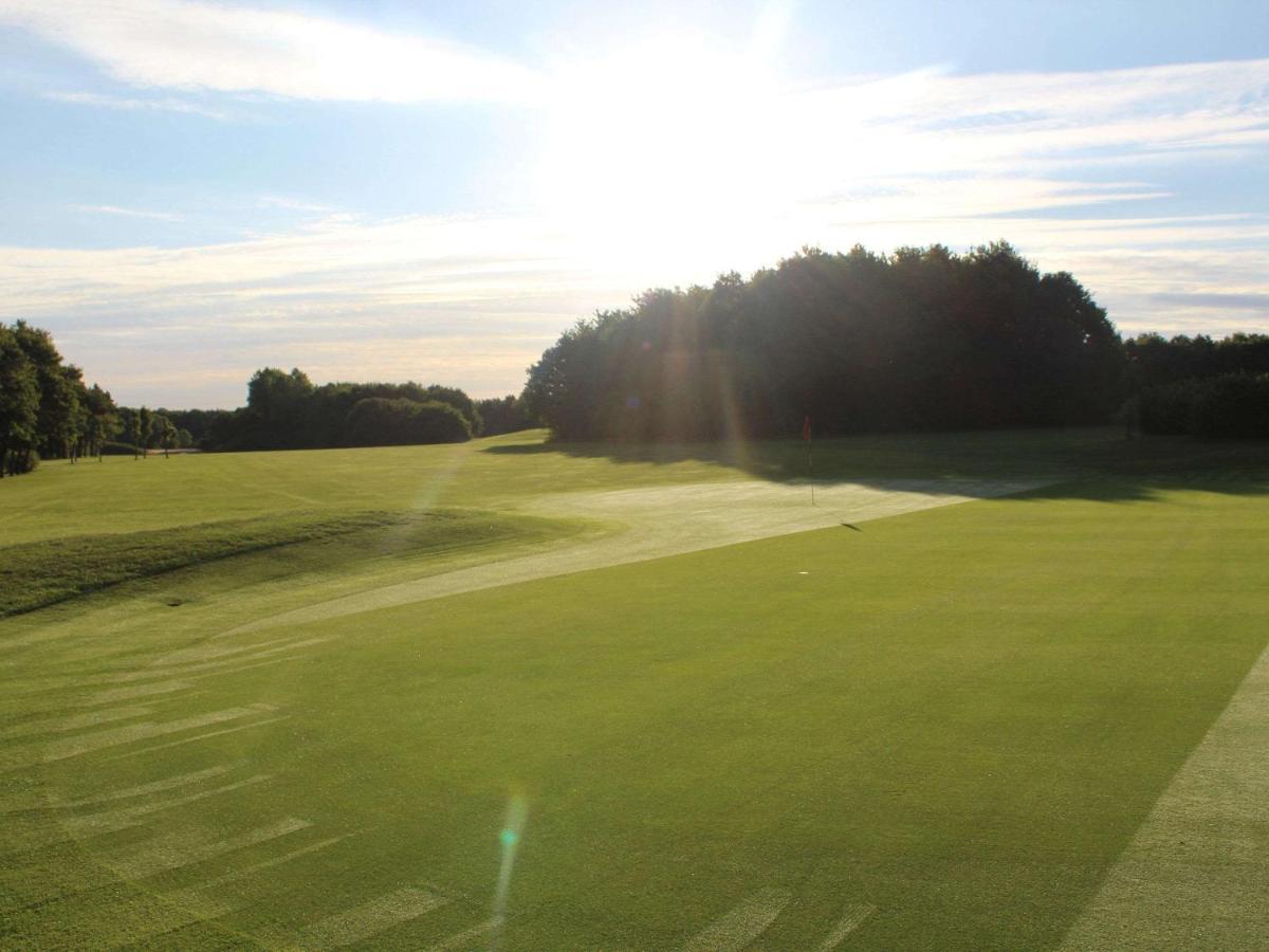 Mercure Newcastle George Washington Hotel Golf & Spa Esterno foto